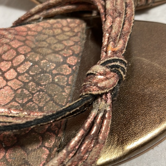 Michael Antonio Bronze Metalic Open toe knot slingback heels Size 9 - Picture 10 of 14